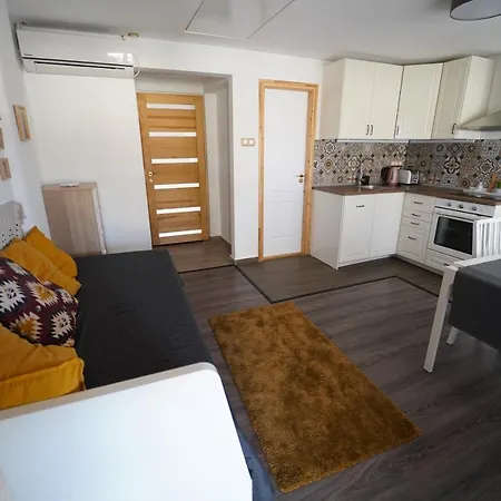Tulip Home Apartman Apartment *